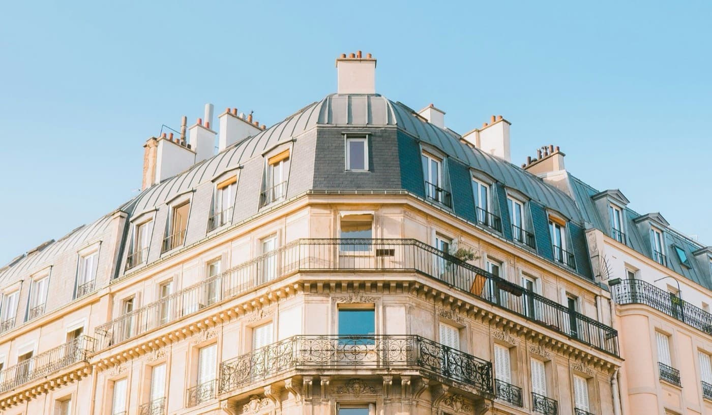 Elevation Capital Partners lance le FPCI "Elevation Immo Opportunités" : un nouveau fonds immobilier avec une stratégie diversifiée et opportuniste.